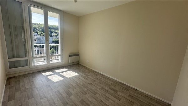 TULLE : vente vente de 3 pi&egrave;ces - grande image 6