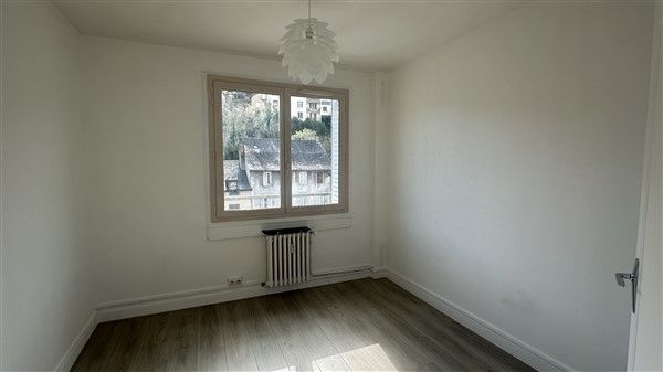 TULLE : vente vente de 3 pi&egrave;ces - grande image 5