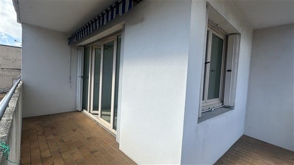 TULLE : vente vente de 3 pi&egrave;ces - grande image 7