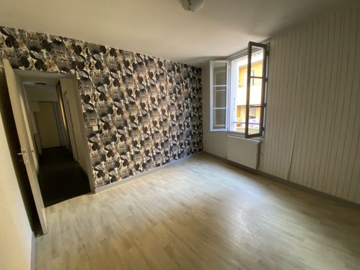 PROCHE HOPITAL : vente vente de 3 pi&egrave;ces - grande image 3