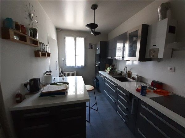 TULLE CENTRE VILLE : vente vente de 3 pi&egrave;ces - grande image 3