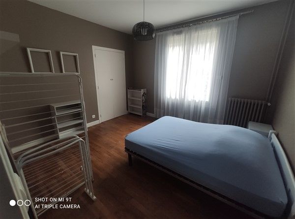 TULLE CENTRE VILLE : vente vente de 3 pi&egrave;ces - grande image 5