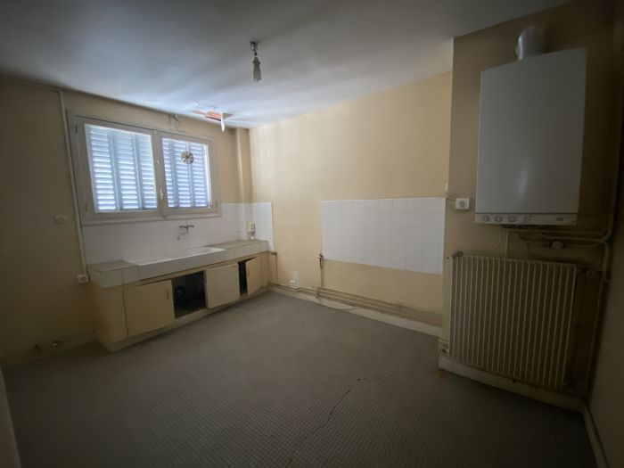 TULLE SOUILHAC : vente vente de 3 pi&egrave;ces - grande image 3