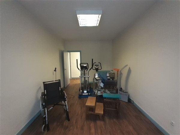 TULLE CENTRE VILLE : vente vente de 3 pi&egrave;ces - grande image 3