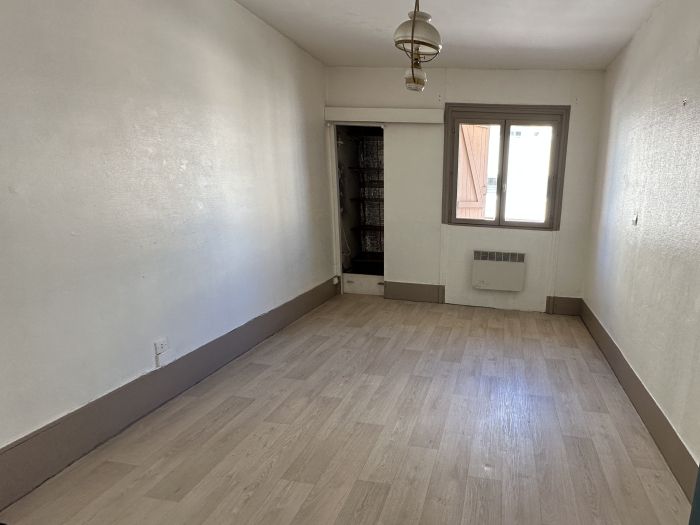 TULLE CENTRE VILLE : vente vente de 4 pi&egrave;ces - grande image 6