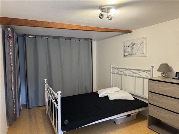 AVEC VUE DOMINANTE A 15MIN D'EGLETONS : vente vente de 5 pi&egrave;ces - grande image 10