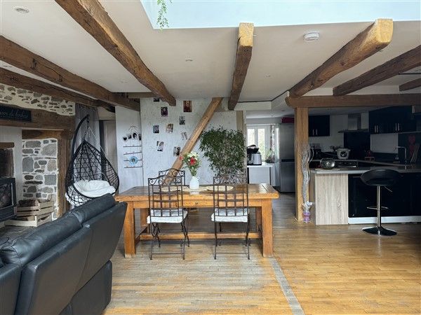 AVEC VUE DOMINANTE A 15MIN D'EGLETONS : vente vente de 5 pi&egrave;ces - grande image 6