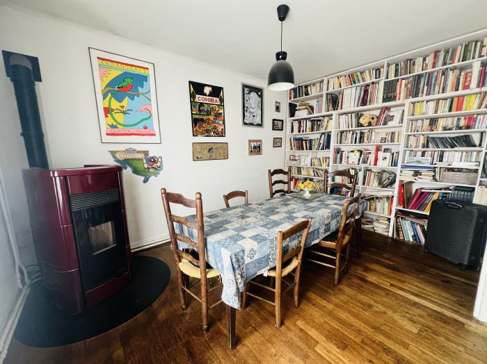 TULLE CENTRE VILLE PROCHE PREFECTURE/HOPITAL : vente vente de 7 pi&egrave;ces - grande image 2