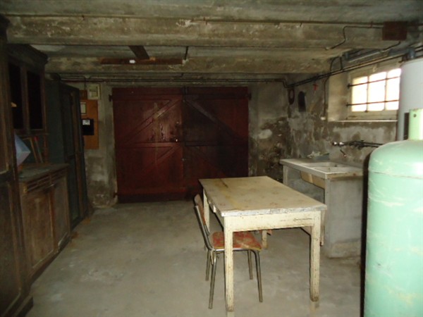 SECTEUR ESPAGNAC : vente vente de 8 pi&egrave;ces - grande image 7