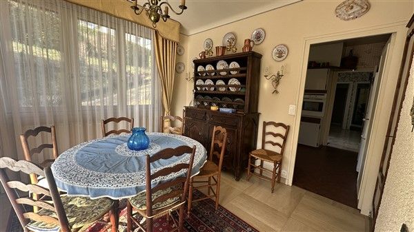 TULLE : vente vente de 6 pi&egrave;ces - grande image 5