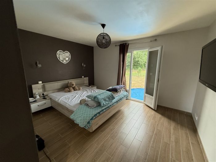 MAUSSAC - Triangle MEYMAC / USSEL / EGELTONS : vente vente de 6 pi&egrave;ces - grande image 4