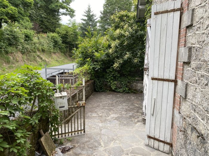 Meymac, Centre Ville : vente vente de 5 pi&egrave;ces - grande image 2