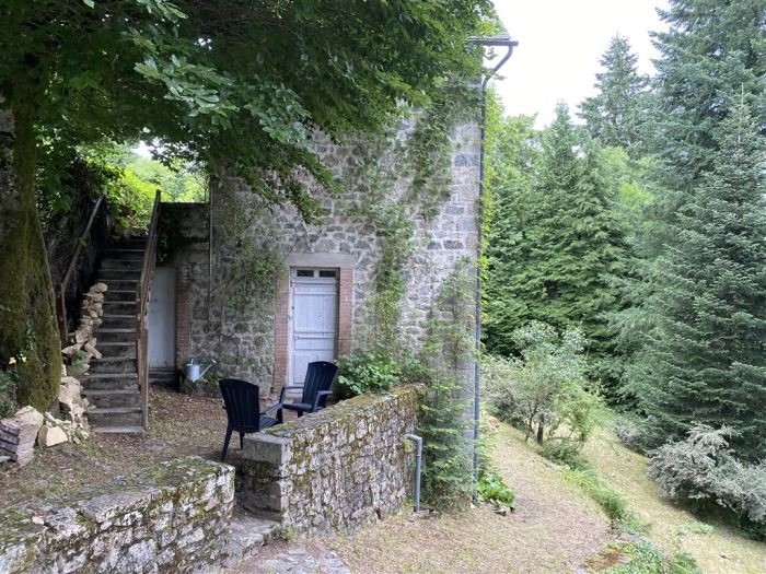 Meymac, Centre Ville : vente vente de 5 pi&egrave;ces - grande image 3