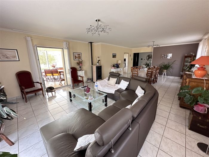 Meymac, proche centre ville : vente vente de 7 pi&egrave;ces - grande image 3