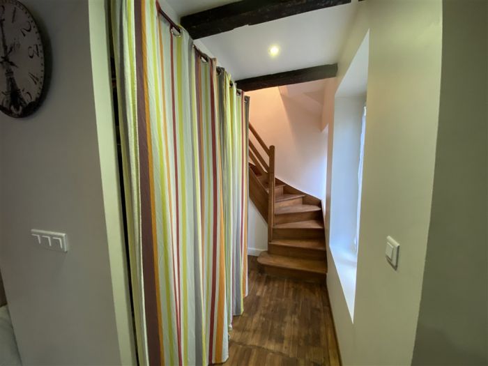 Meymac, Centre Ville : vente vente de 4 pi&egrave;ces - grande image 5