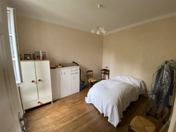 Centre Ville Meymac : vente vente de 4 pi&egrave;ces - grande image 6