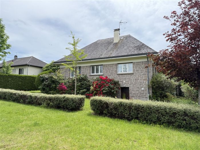 Bugeat, Plateau de Millevaches : vente vente de 5 pi&egrave;ces - grande image 3