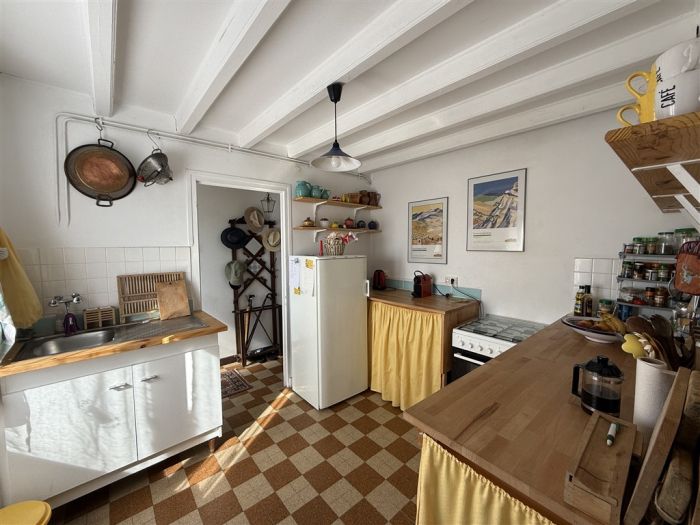 Saint-Setiers, Plateau de Millevaches : vente vente de 6 pi&egrave;ces - grande image 5