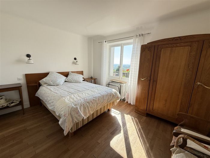 Saint-Setiers, Plateau de Millevaches : vente vente de 6 pi&egrave;ces - grande image 6