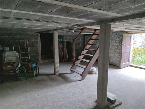 SAINT-PRIVAT : vente vente de 4 pi&egrave;ces - grande image 5