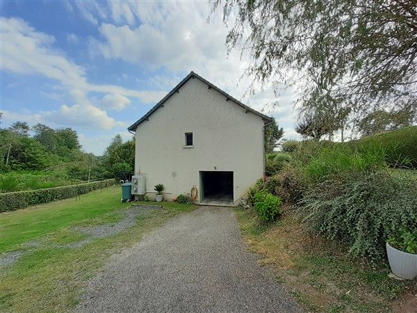 Saint-Privat : vente vente de 6 pi&egrave;ces - grande image 10