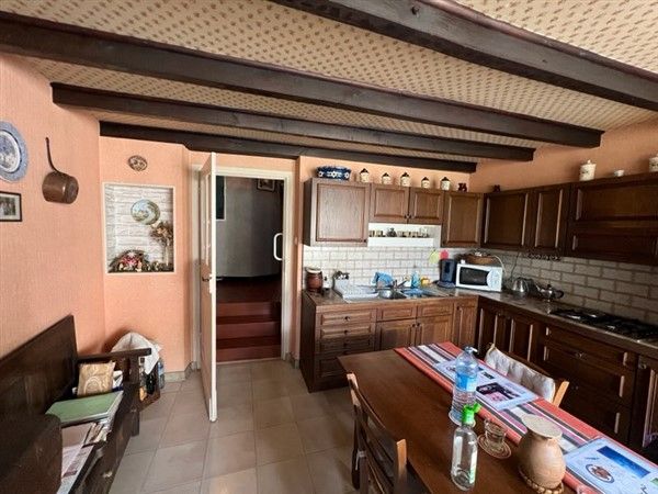 ARGENTAT-SUR-DORDOGNE : vente vente de 9 pi&egrave;ces - grande image 3