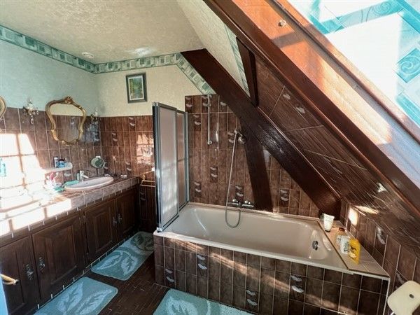 ARGENTAT-SUR-DORDOGNE : vente vente de 6 pi&egrave;ces - grande image 6