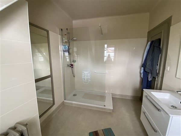 SAINT-PRIVAT : vente vente de 9 pi&egrave;ces - grande image 5