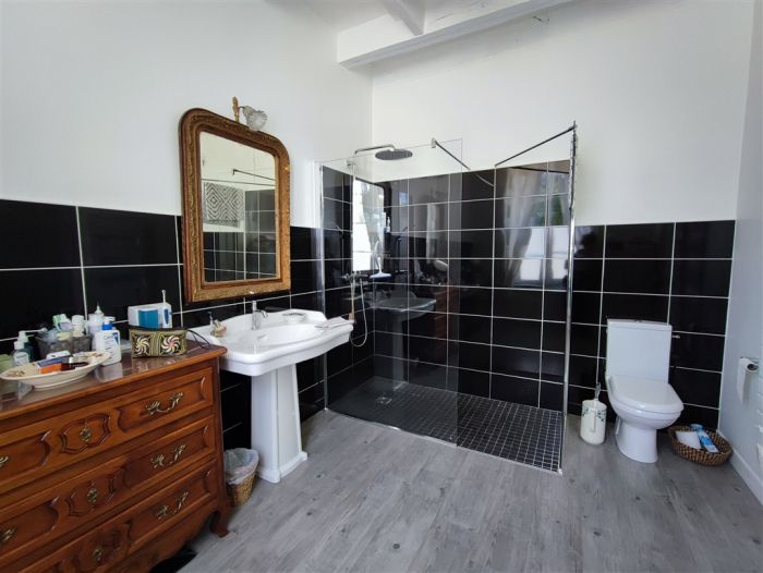 La Courtine : vente vente de 9 pi&egrave;ces - grande image 4