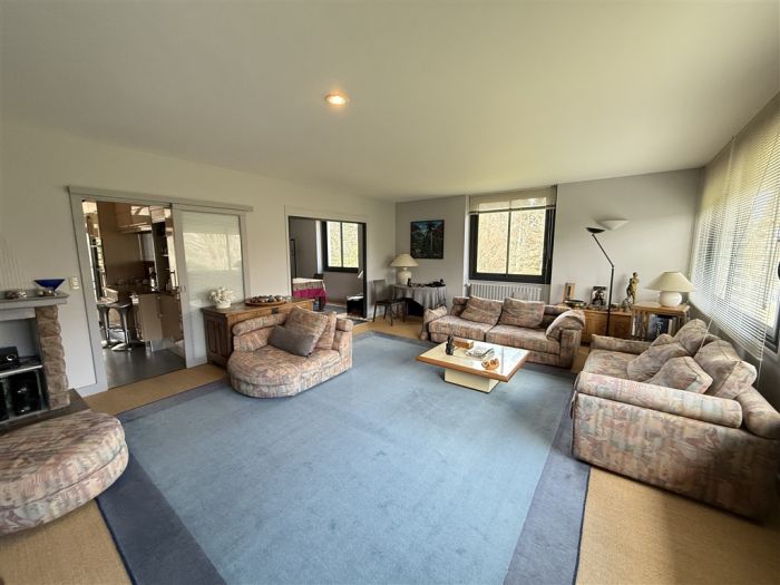 7 km Ussel : vente vente de 10 pi&egrave;ces - grande image 3