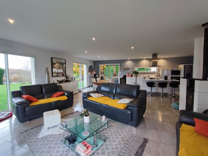 Ussel : vente vente de 4 pi&egrave;ces - grande image 5