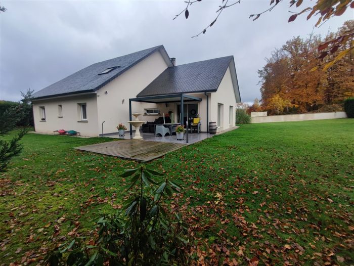 Ussel : vente vente de 4 pi&egrave;ces - grande image 9