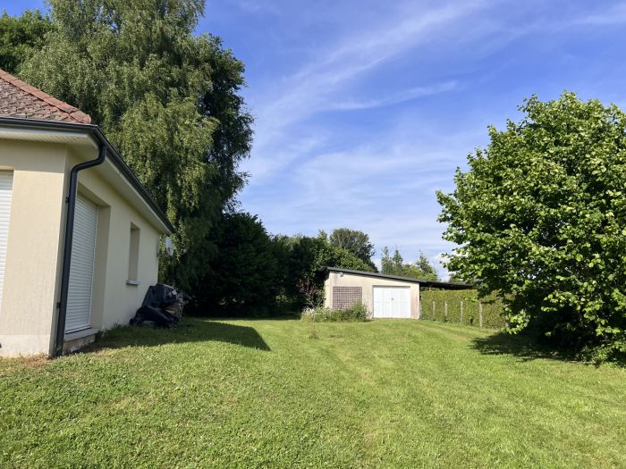 MONTAIGNAC-SUR-DOUSTRE : vente vente de 6 pi&egrave;ces - grande image 2