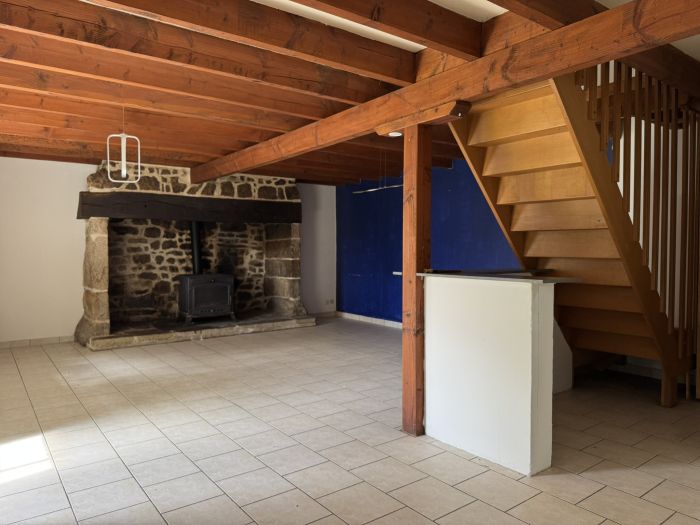 SAINT-YRIEIX-LE-D&Eacute;JALAT : vente vente de 4 pi&egrave;ces - grande image 4