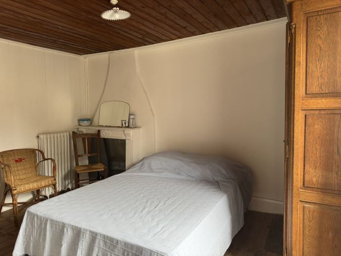 AU COEUR DE CHAMPAGNAC-LA-NOAILLE : vente vente de 4 pi&egrave;ces - grande image 6