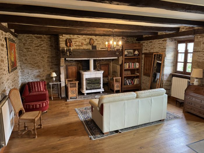 AU COEUR D'UN HAMEAU PITTORESQUE : vente vente de 4 pi&egrave;ces - grande image 5