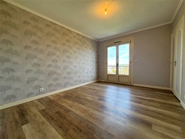 QUARTIER MALECROIX BRIVE : vente vente de 6 pi&egrave;ces - grande image 4