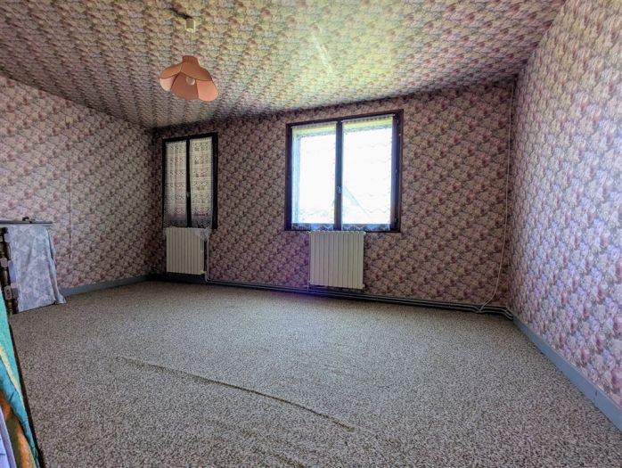 Labessette : vente vente de 5 pi&egrave;ces - grande image 5