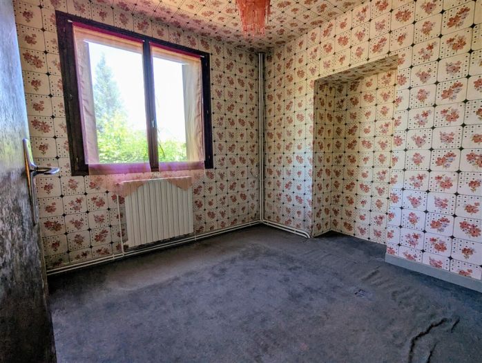 Labessette : vente vente de 5 pi&egrave;ces - grande image 6