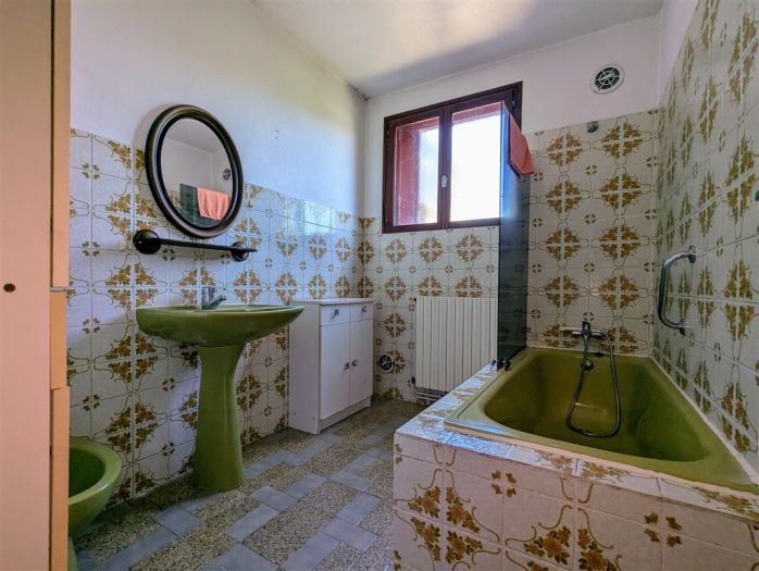 Labessette : vente vente de 5 pi&egrave;ces - grande image 7