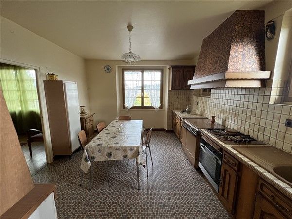 GOULLES : vente vente de 5 pi&egrave;ces - grande image 2