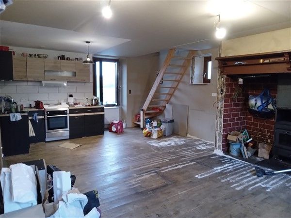 St JULIEN-LE-PELLERIN : vente vente de 2 pi&egrave;ces - grande image 2