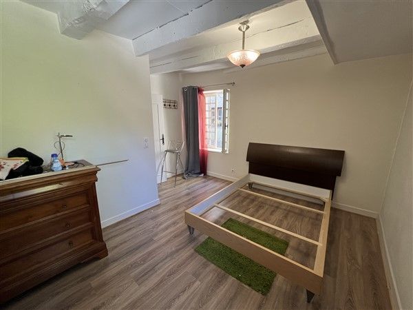 Argentat-sur-Dordogne : vente vente de 5 pi&egrave;ces - grande image 6