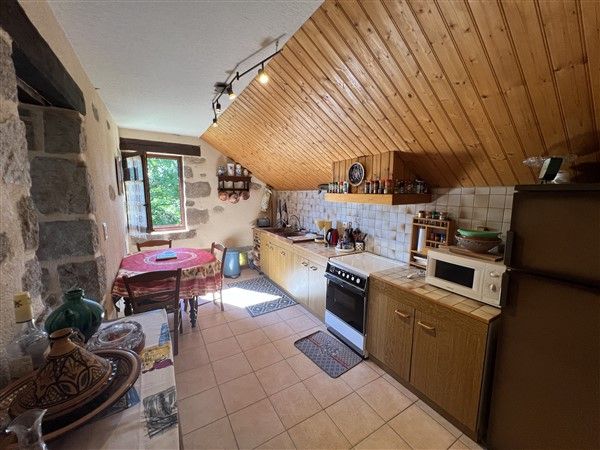 Saint Privat : vente vente de 4 pi&egrave;ces - grande image 3