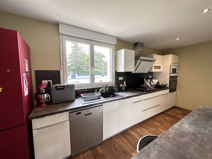 Meymac, Quartier Calme : vente vente de 6 pi&egrave;ces - grande image 4