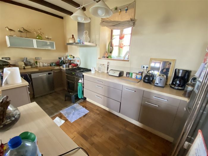 Proche MEYMAC : vente vente de 6 pi&egrave;ces - grande image 5