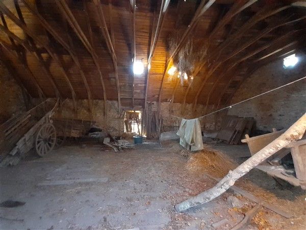 Bassignac le Haut : vente vente de 4 pi&egrave;ces - grande image 10