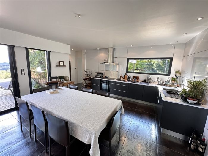 Lieu Unique avec Vue Imprenable : vente vente de 5 pi&egrave;ces - grande image 6