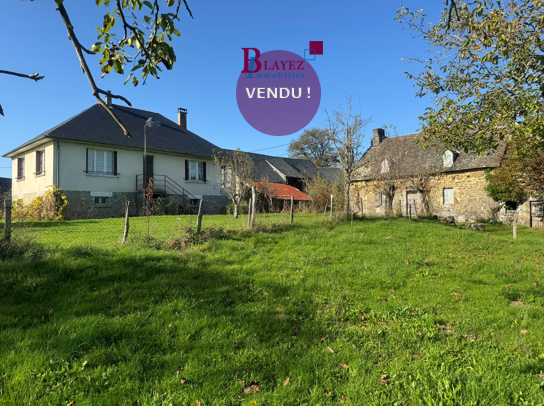 AU COEUR D'UN HAMEAU A LA CAMPAGNE : vente Maison 7 - vignette 1