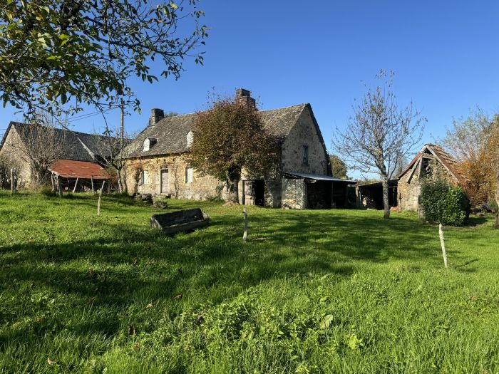 AU COEUR D'UN HAMEAU A LA CAMPAGNE : vente vente de 7 pi&egrave;ces - grande image 3